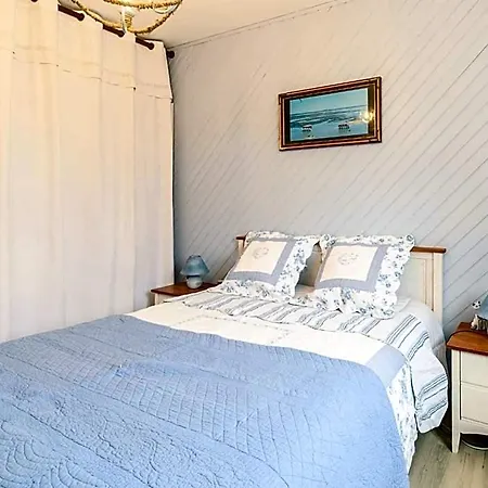 Dans La Foret De Pin By Interhome *